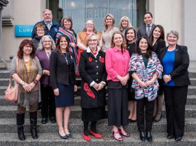 Une photo des des ministres responsables de la condition féminine du Canada.